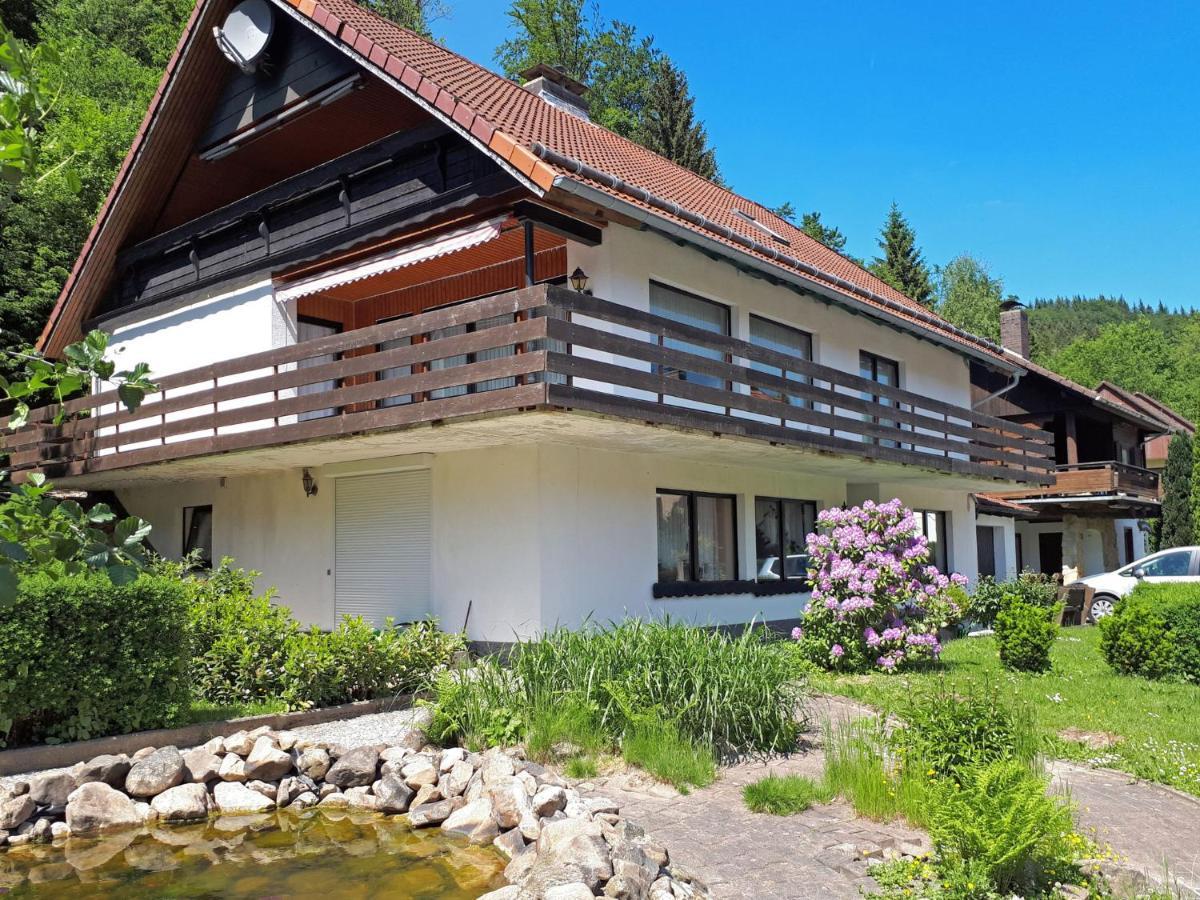 Appealing Apartment in Osterode OT Kamschlacken with Balcony Exterior foto